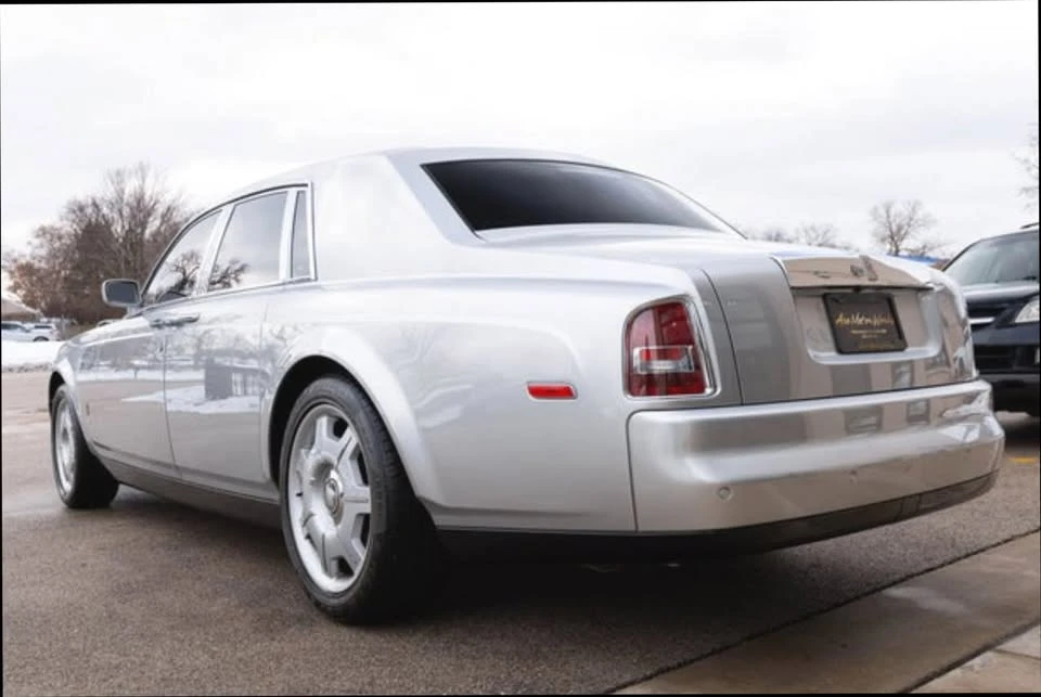 2004 Rolls-Royce Phantom VII - Image 12 of 15