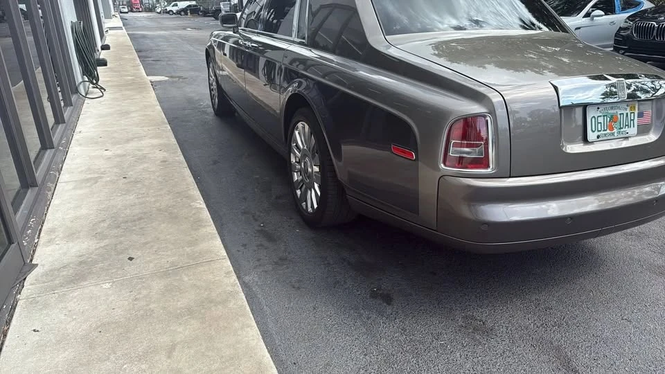 2004 Rolls-Royce Phantom VII - Image 5 of 12