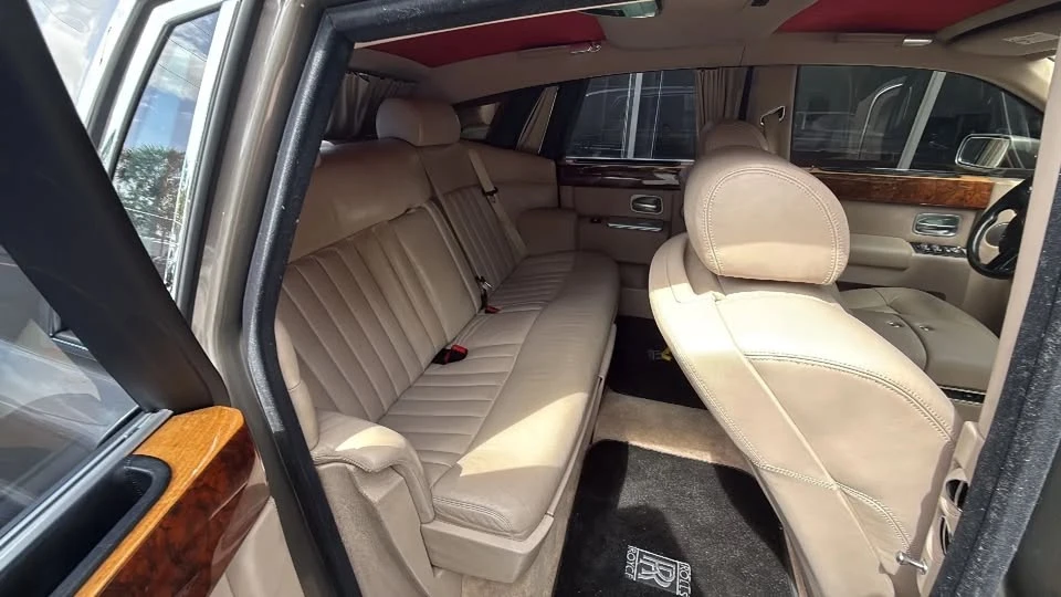 2004 Rolls-Royce Phantom VII - Image 10 of 12