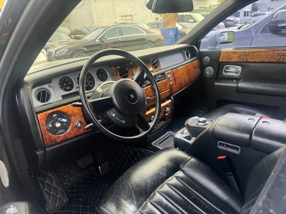 2004 Rolls-Royce Phantom VII - Image 2 of 2