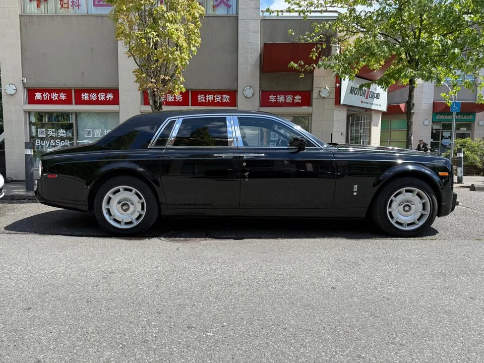 2004 Rolls-Royce Phantom VII - Image 4 of 14