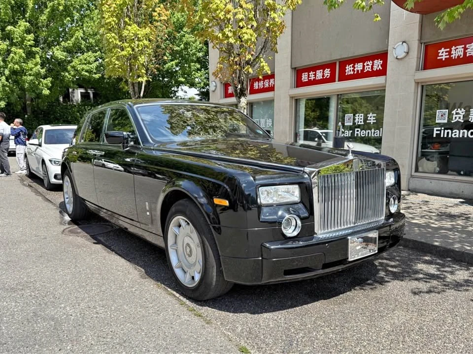 2004 Rolls-Royce Phantom VII - Image 2 of 12