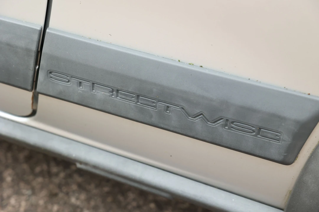 2004 Rover - Image 16 of 18