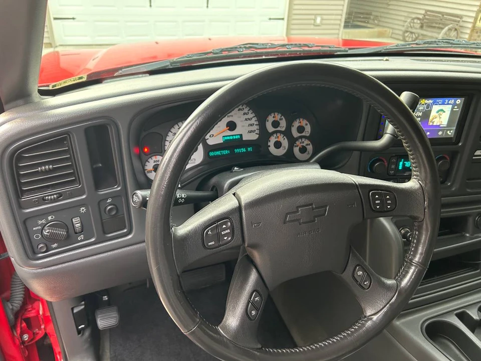 2004 Chevrolet SS - Image 8 of 8