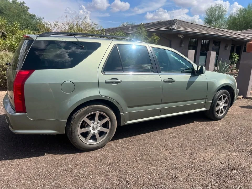 2004 Cadillac SRX - Image 3 of 6