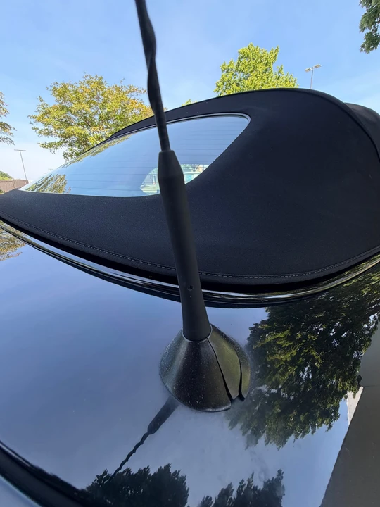 2004 Saab 9-3 2nd Gen - Image 21 of 31