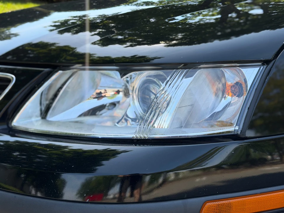 2004 Saab 9-3 2nd Gen - Image 15 of 31
