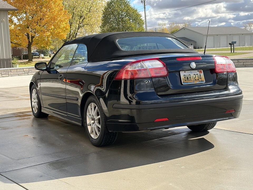 2004 Saab 9-3 2nd Gen - Image 13 of 31