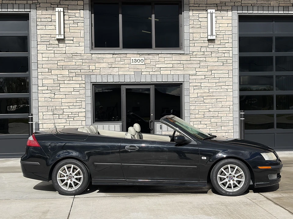 2004 Saab 9-3 2nd Gen - Image 9 of 31