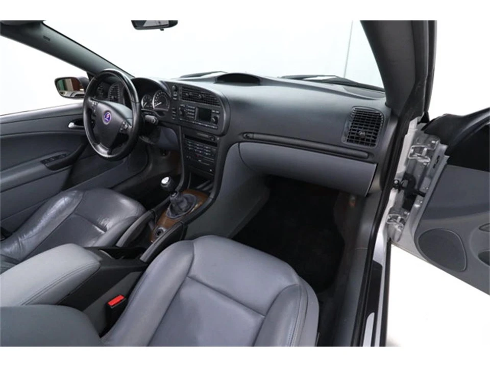 2004 Saab 9-3 2nd Gen - Image 22 of 31