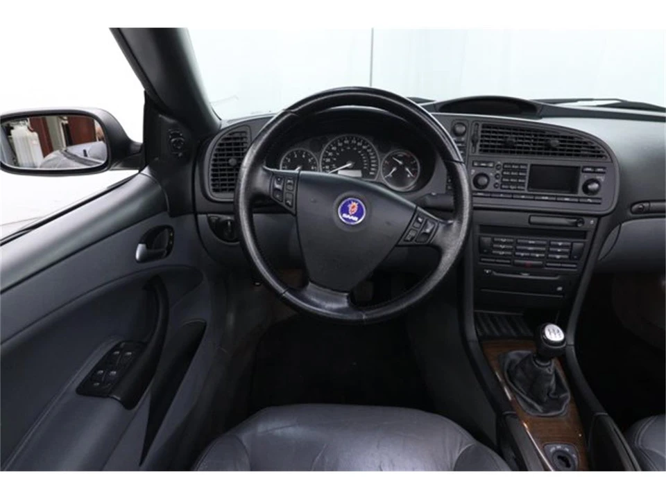 2004 Saab 9-3 2nd Gen - Image 16 of 31