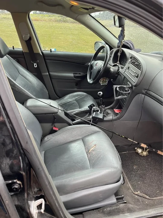 2004 Saab 9-3 2nd Gen - Image 6 of 8