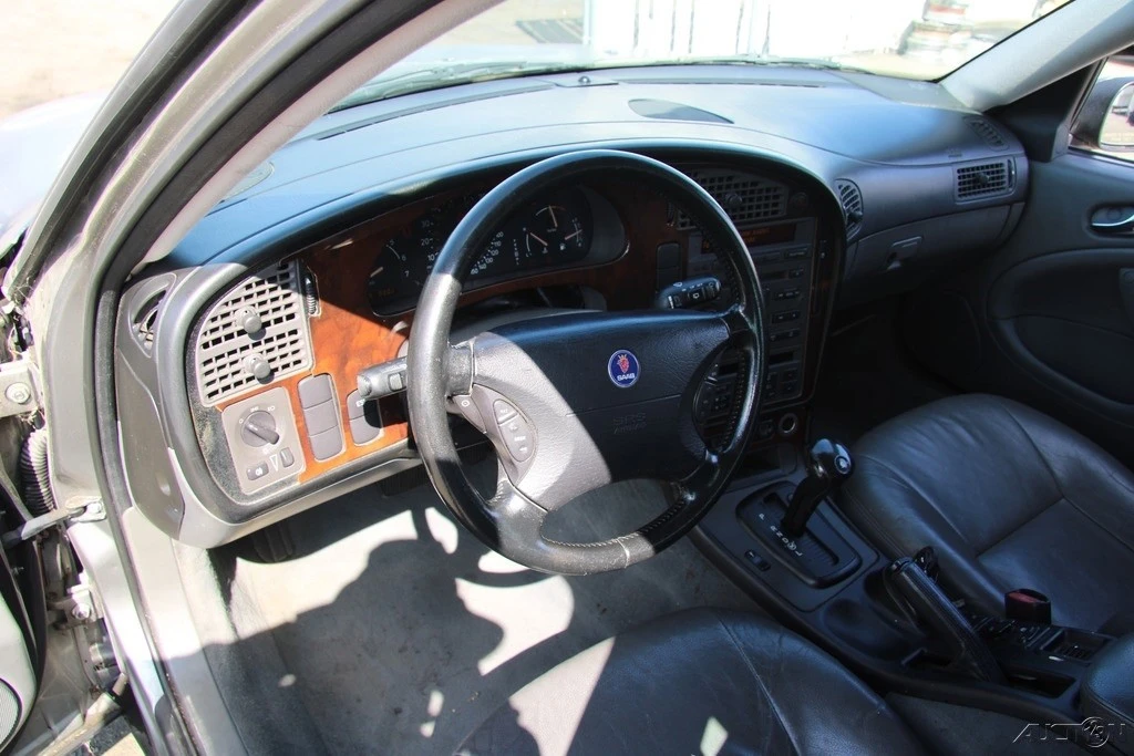 2004 Saab 9-5 1st Gen - Image 16 of 24