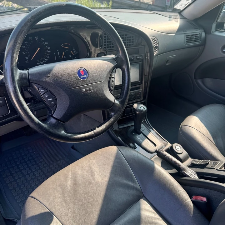 2004 Saab 9-5 1st Gen - Image 5 of 21