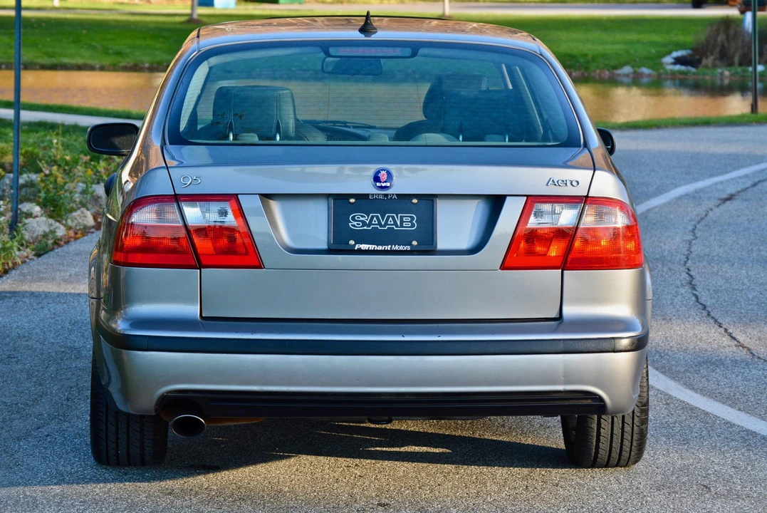 2004 Saab 9-5 1st Gen - Image 5 of 31