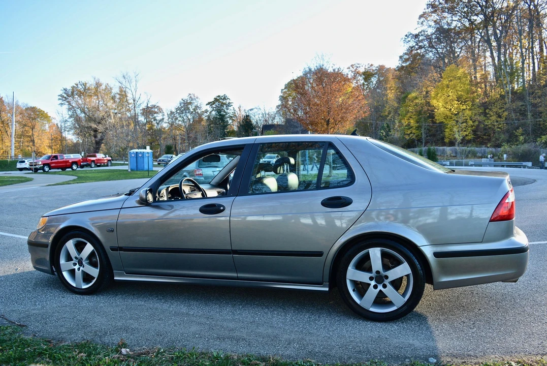 2004 Saab 9-5 1st Gen - Image 6 of 31