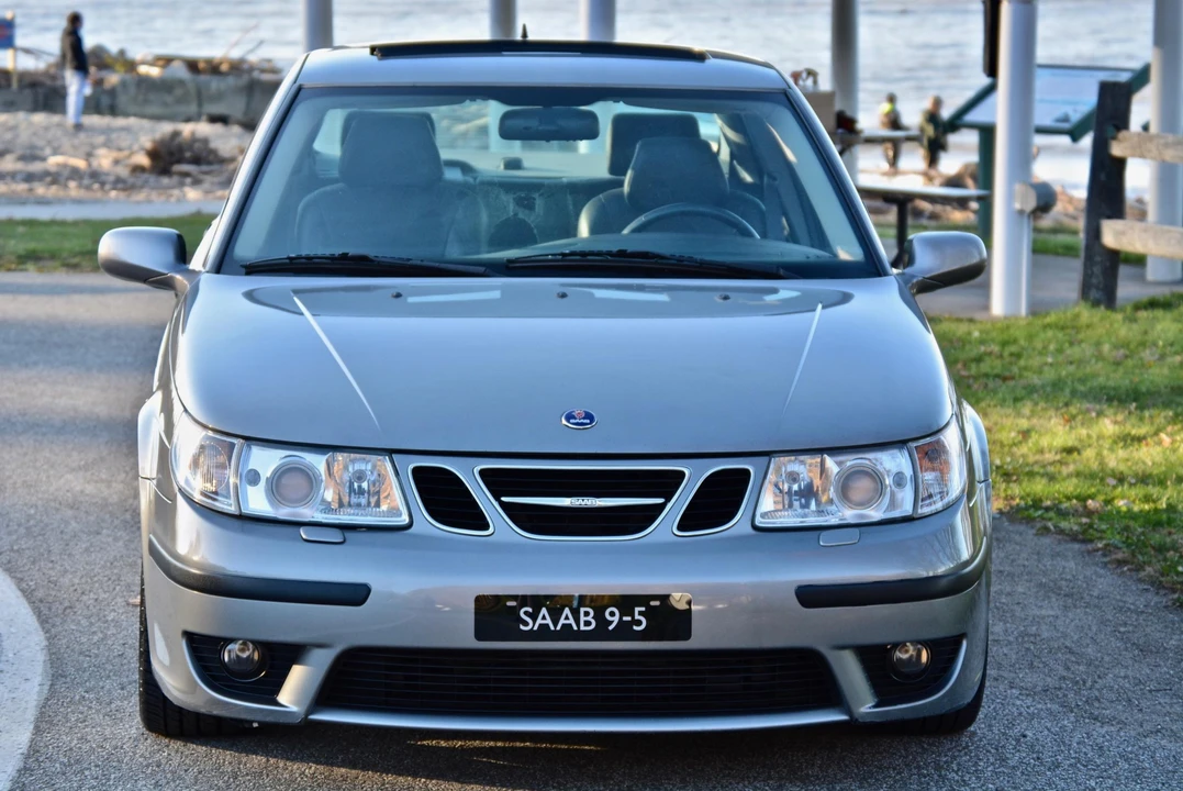 2004 Saab 9-5 1st Gen - Image 2 of 31