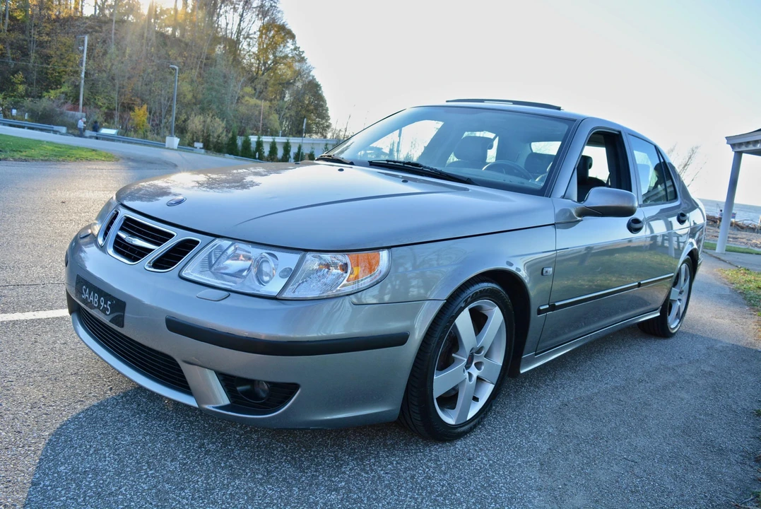 2004 Saab 9-5 1st Gen - Image 3 of 31
