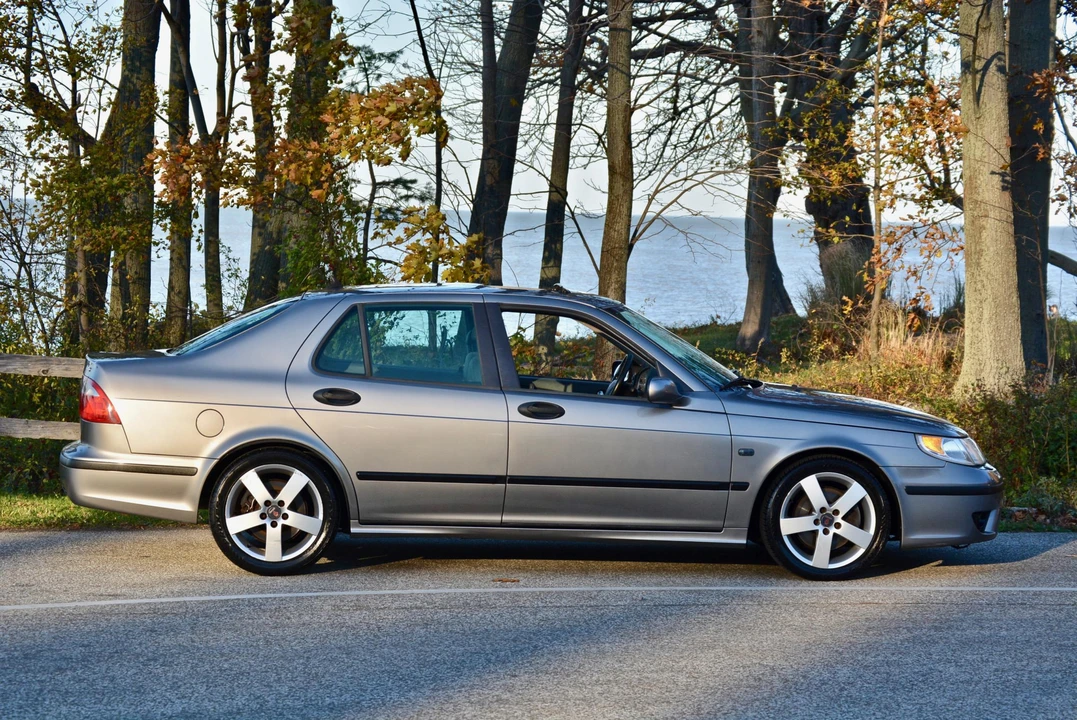 2004 Saab 9-5 1st Gen - Image 4 of 31