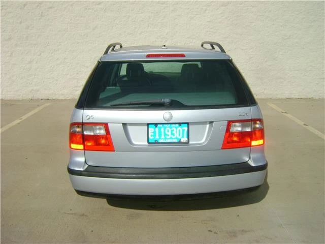 2004 Saab 9-5 1st Gen - Image 4 of 12