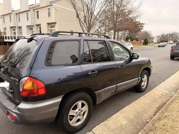 2004 Hyundai Santa Fe - Image 2 of 9