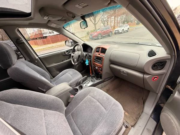 2004 Hyundai Santa Fe - Image 7 of 9