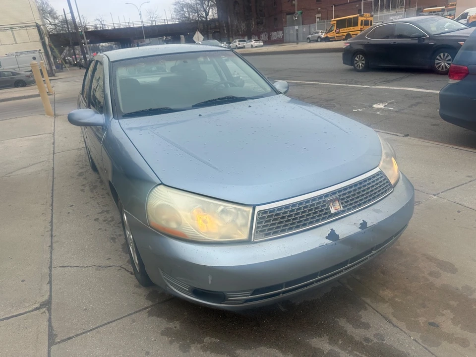 2004 Saturn - Image 8 of 21