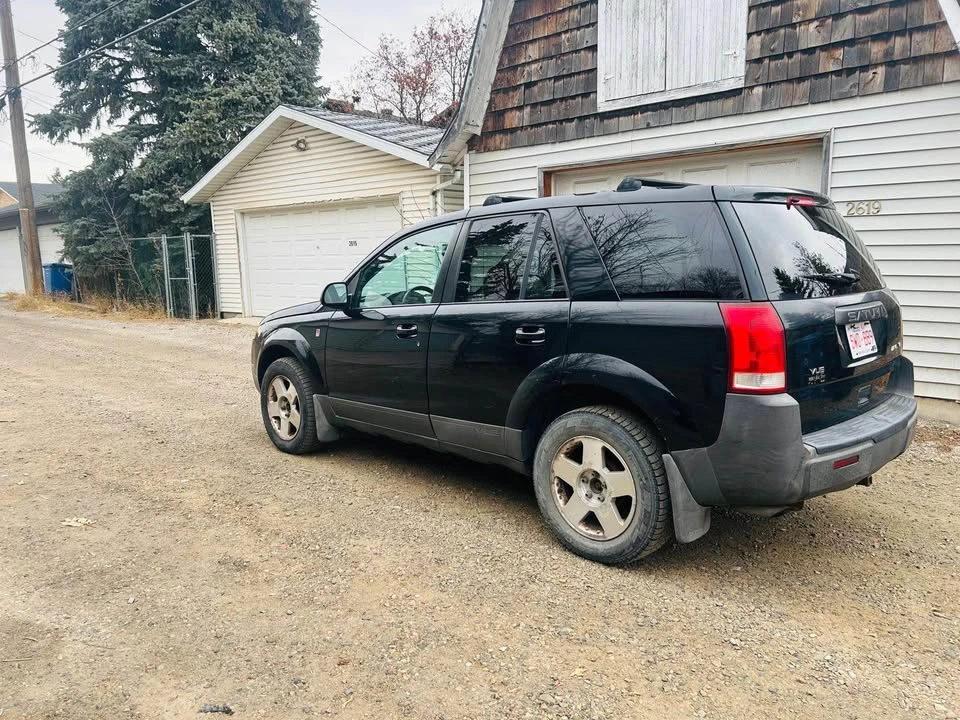 2004 Saturn Vue - Image 13 of 13