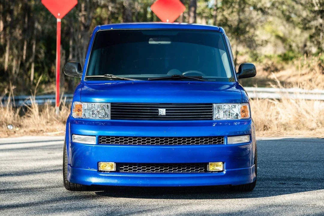 2004 Scion xB - Image 14 of 21