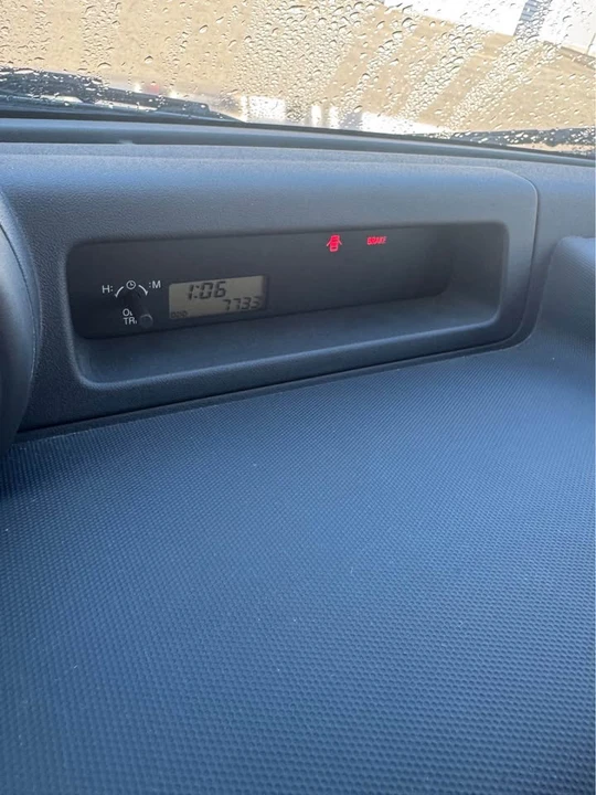 2004 Scion xB - Image 10 of 10