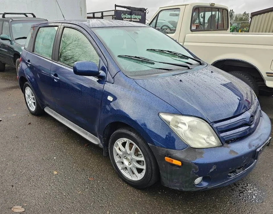 2004 Scion xA - Image 3 of 6