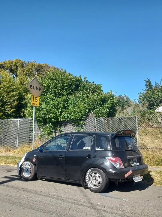 2004 Scion xA - Image 2 of 4