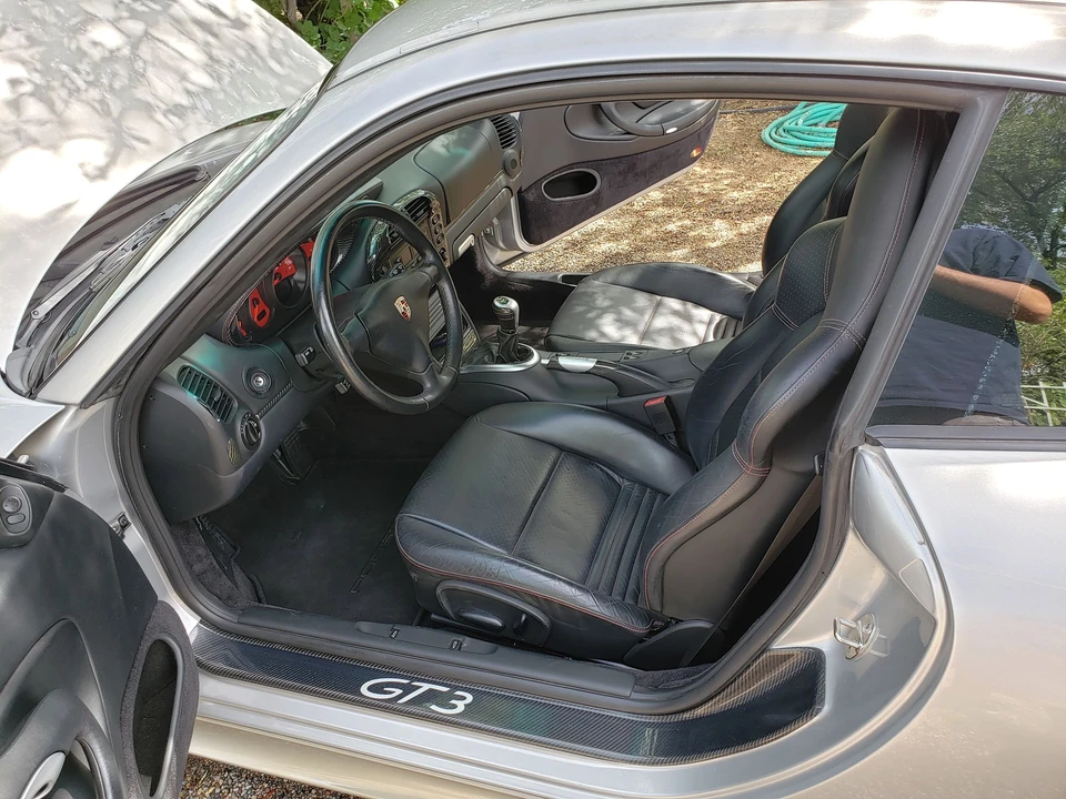 2004 Porsche 996 GT3 - Image 26 of 29