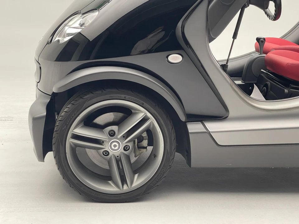 2004 Smart Crossblade - Image 15 of 31