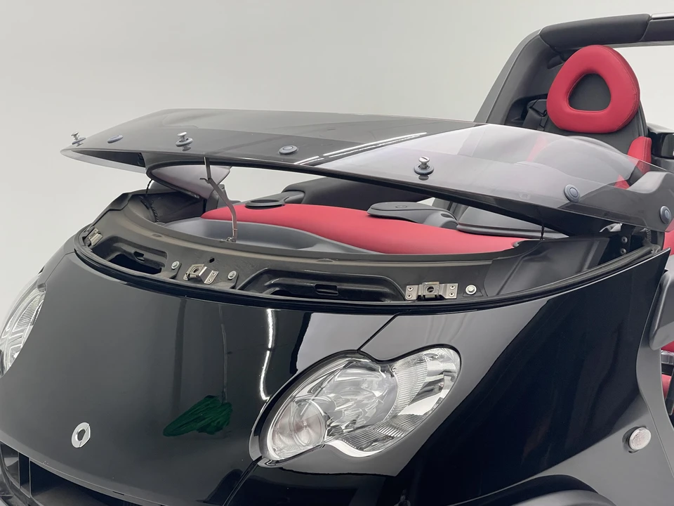 2004 Smart Crossblade - Image 13 of 31