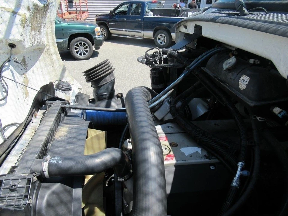 2004 Sterling - Image 18 of 21