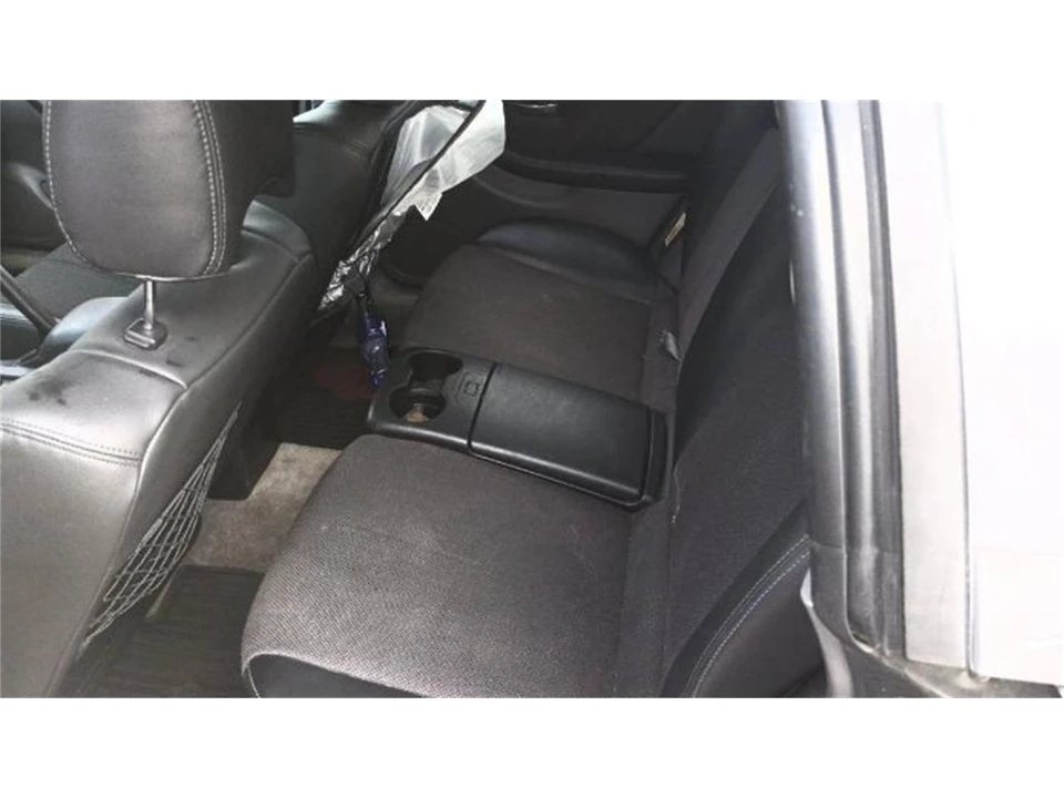 2004 Subaru Baja - Image 5 of 8