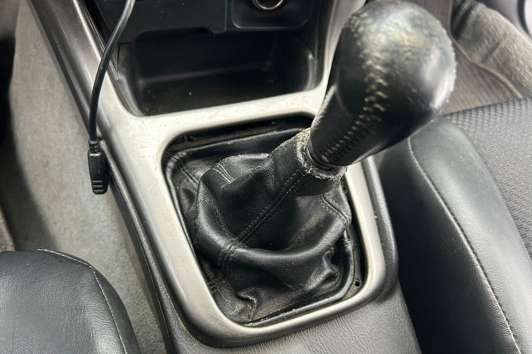 2004 Subaru Baja - Image 30 of 31
