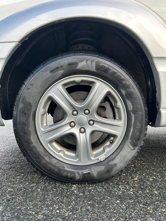 2004 Subaru Baja - Image 24 of 31