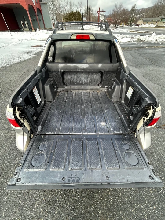 2004 Subaru Baja - Image 6 of 31