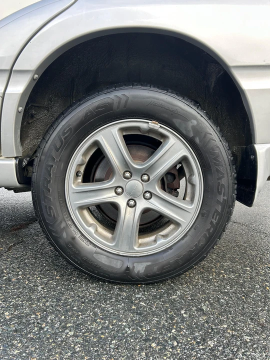 2004 Subaru Baja - Image 25 of 31