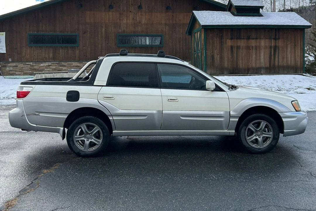 2004 Subaru Baja - Image 3 of 31