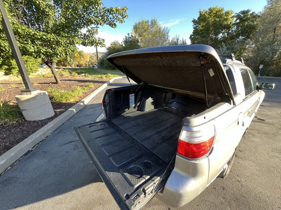 2004 Subaru Baja - Image 13 of 31
