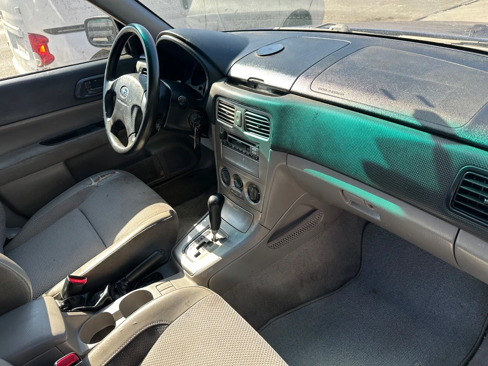 2004 Subaru Forester 2nd Gen - Image 17 of 20