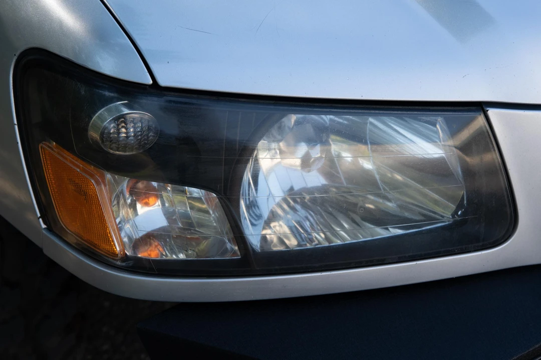 2004 Subaru Forester 2nd Gen - Image 16 of 31