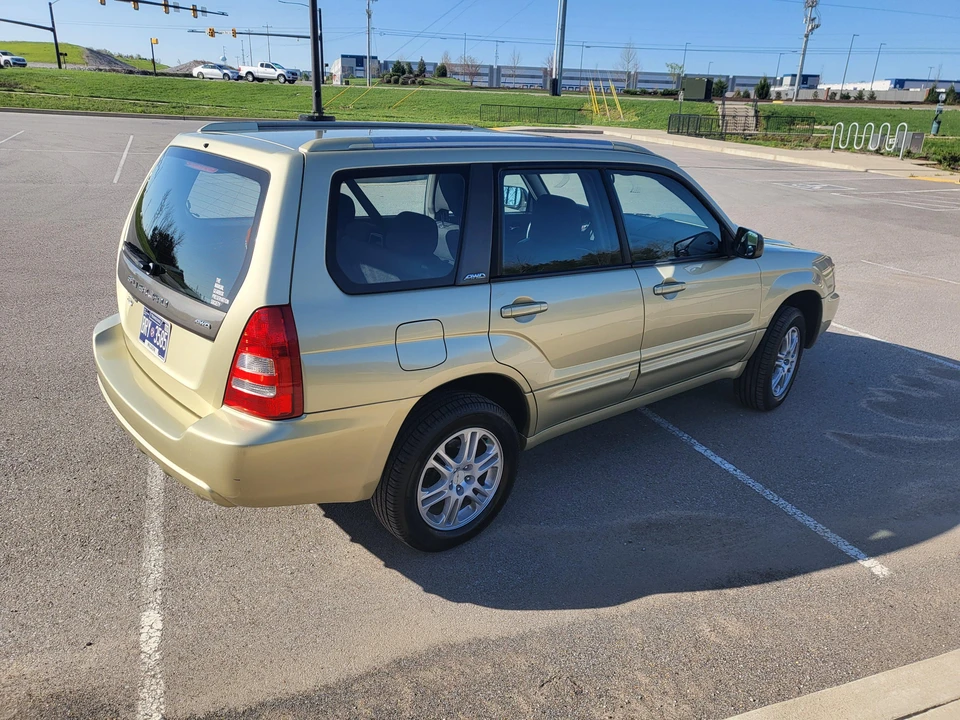 2004 Subaru Forester STi 2nd Gen - Image 11 of 31
