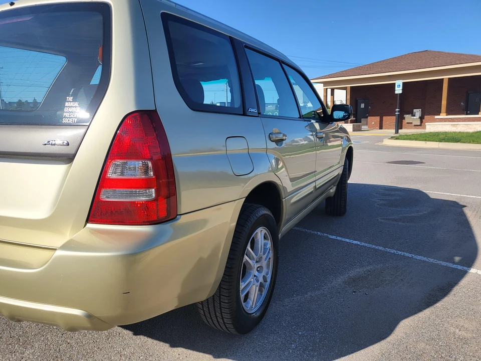 2004 Subaru Forester STi 2nd Gen - Image 26 of 31
