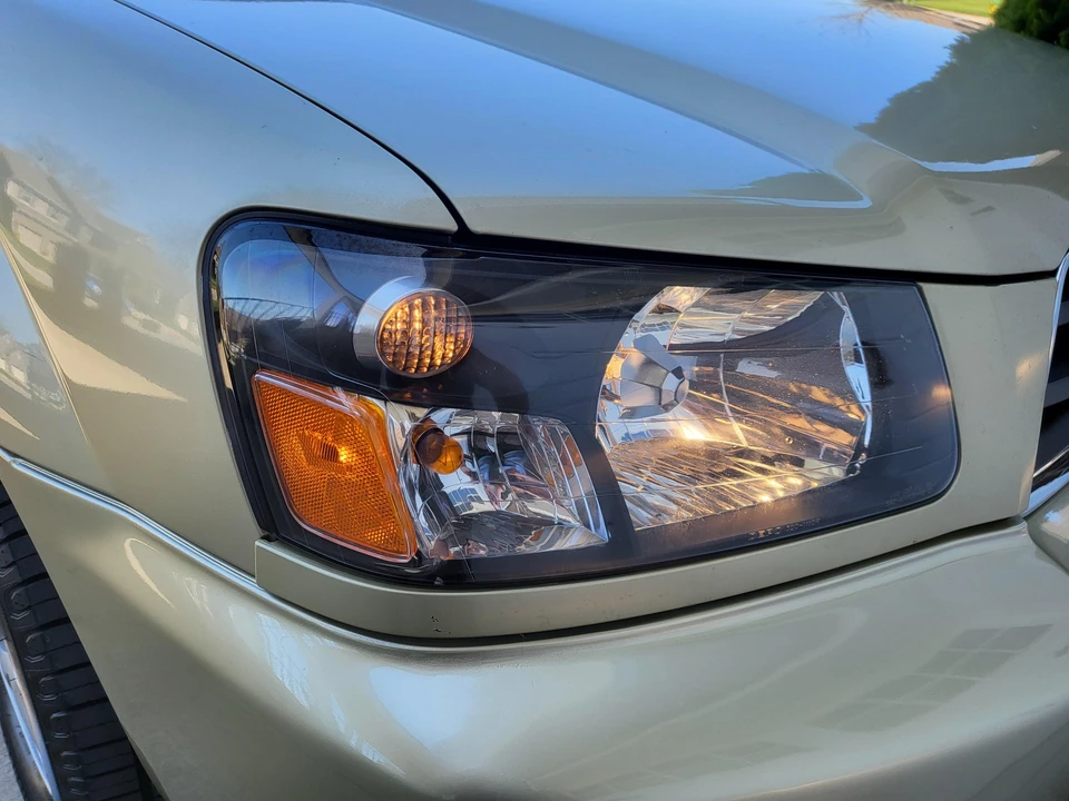 2004 Subaru Forester STi 2nd Gen - Image 15 of 31