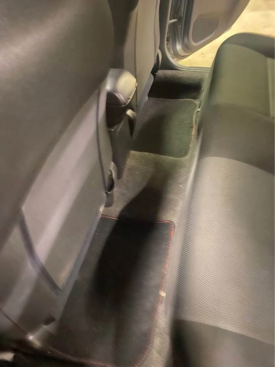 2004 Subaru Impreza 2nd Gen - Image 16 of 20
