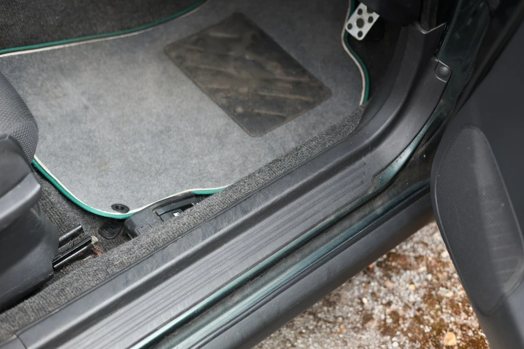 2004 Subaru Impreza WRX 2nd Gen - Image 14 of 30